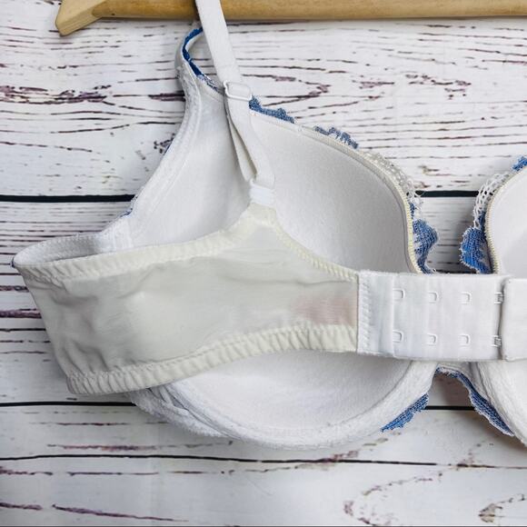 Victoria's Secret body by Victoria perfect coverage blue white lace - Picture 9 of 15